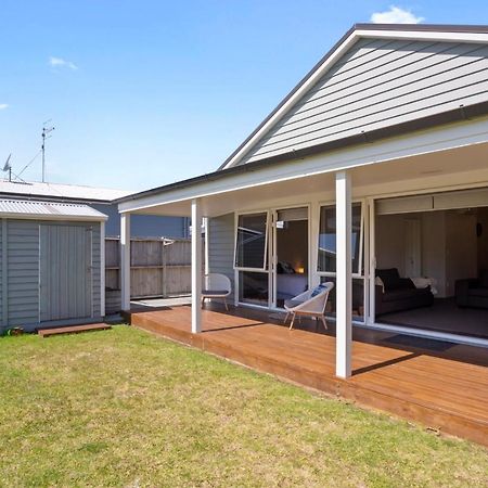 Sky Blue Retreat - Waihi Beach Holiday Home Екстериор снимка